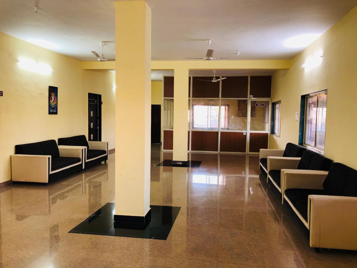 Shrinivas Residency Ac Lodging Villa Sillod Kültér fotó